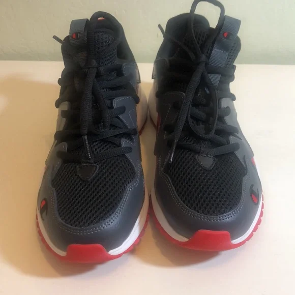 NWOB Champion Sneakers Size 7Y.